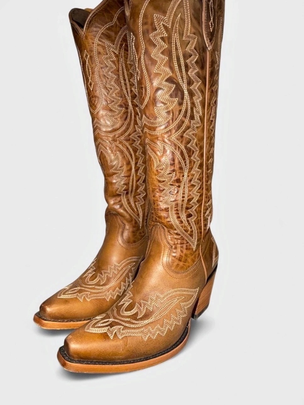 Ariat Casanova Western Embroidered Leather Cowboy Boots Women's Size 8